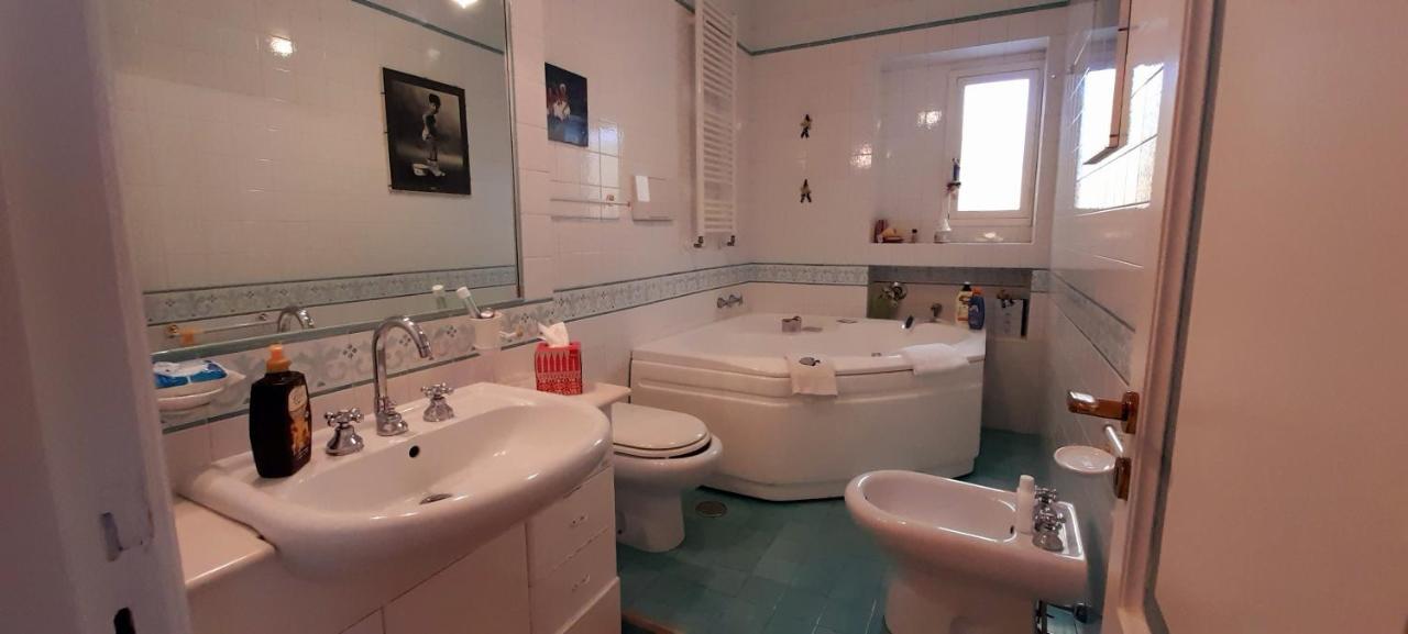 Judith Wright'S Home Maiori Extérieur photo